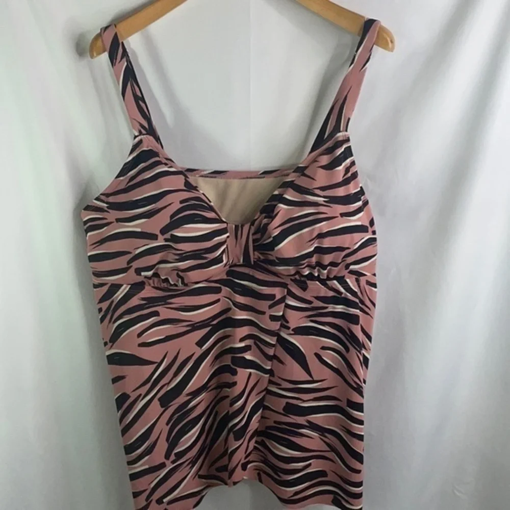 Evrl black, pink and cream tankini top